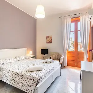 https://casa-vacanze-via-roma.sicilyhotelsitaly.net